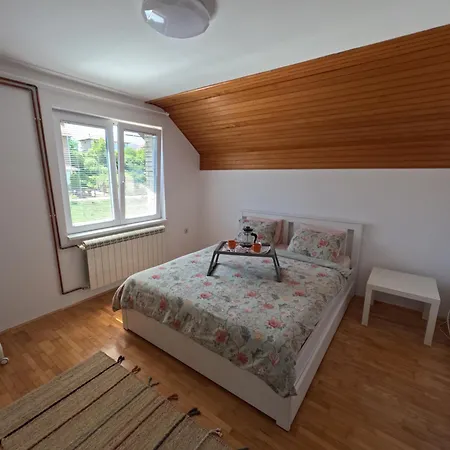 Belgrade: Cozy And Spacious 3-room Apt. Belgrade