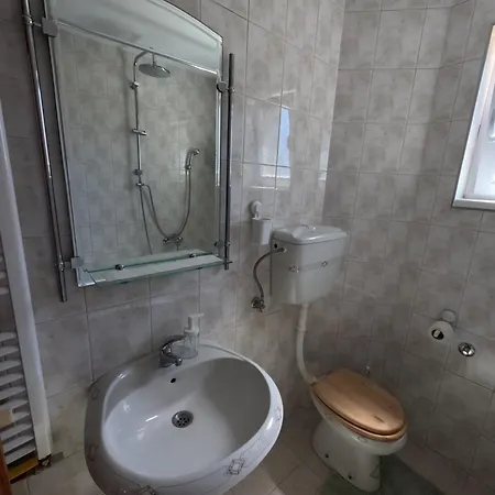 Apartment Belgrade: Cozy And Spacious 3-room Apt. Belgrade