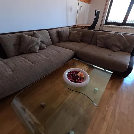 Belgrade: Cozy And Spacious 3-room Apt. Belgrade